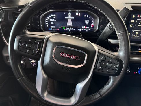 Certified 2022 GMC Sierra 1500 Elevation image 13