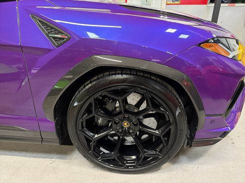 Used 2023 Lamborghini Urus Performante image 22