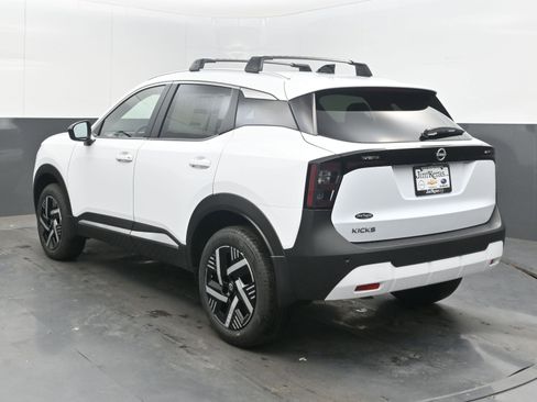 New 2026 Nissan Kicks SV FWD image 6