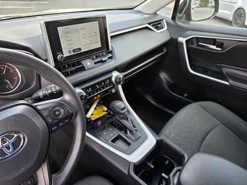 Used 2024 Toyota RAV4 XLE image 22