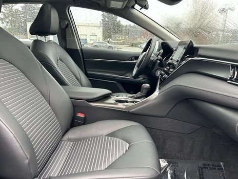 Certified 2024 Toyota Camry SE image 17