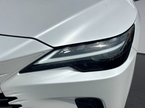 Used 2026 Lexus RX 350 FWD w/ Accessory Package (Z1) image 30