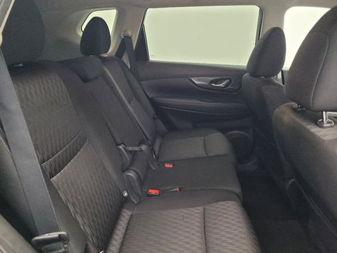 Used 2018 Nissan Rogue SV AWD/4WD image 19