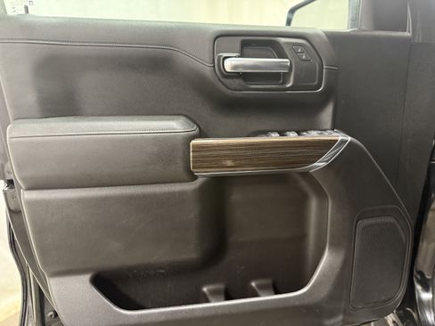 Used 2019 Chevrolet Silverado 1500 LT w/ All-Star Edition image 12