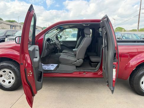 Used 2006 Nissan Frontier XE w/ (G01) XE Preferred Pkg RWD image 16