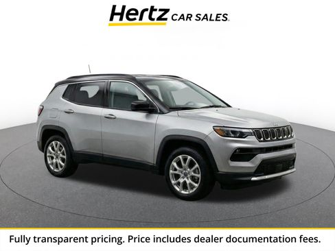 Used 2025 Jeep Compass Limited AWD/4WD image 1