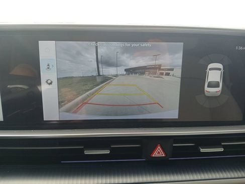 Used 2025 Hyundai Ioniq 6 SEL RWD image 30