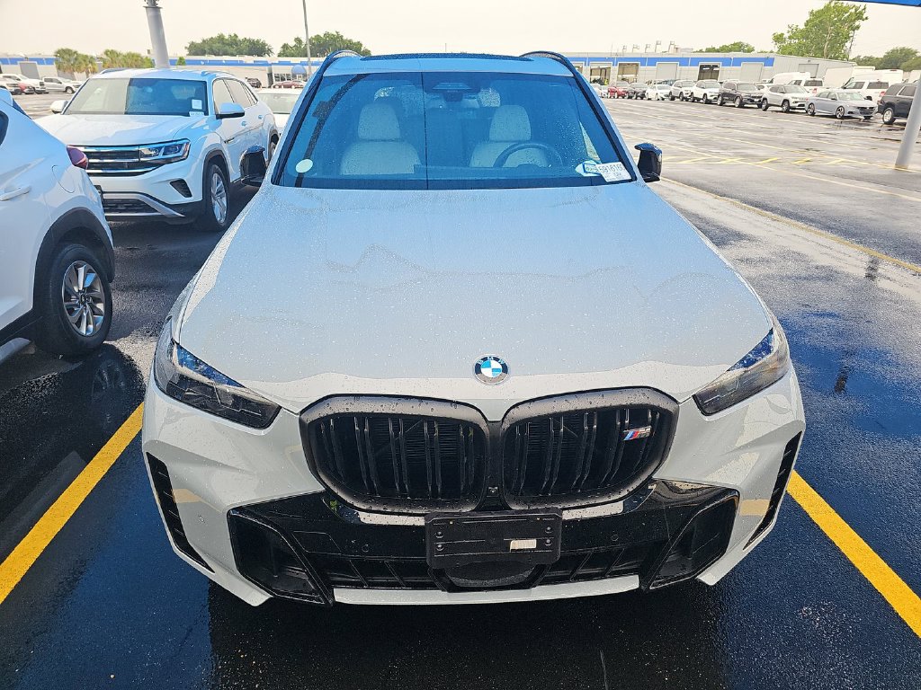 Used 2026 BMW X5 M60i AWD/4WD image 2