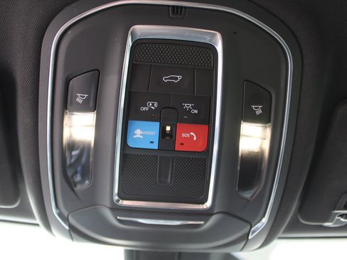 Used 2024 Jeep Grand Cherokee L Laredo image 55