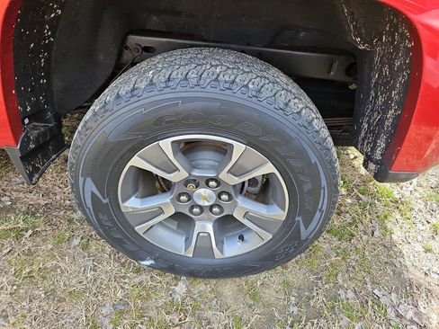 Used 2016 Chevrolet Colorado Z71 image 8