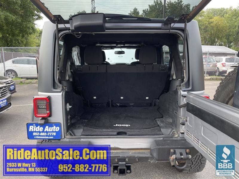 Used 2014 Jeep Wrangler Unlimited Sport w/ Quick Order Package 24S AWD/4WD image 27