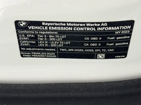 Used 2023 BMW X4 M40i w/ Premium Package image 62