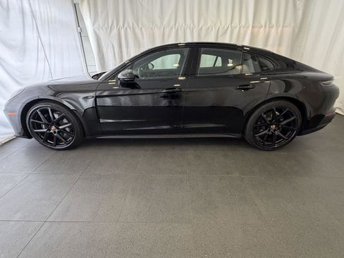 New 2026 Porsche Panamera 4 image 2