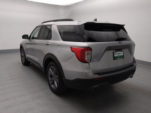 Used 2021 Ford Explorer XLT w/ Equipment Group 202A RWD image 5