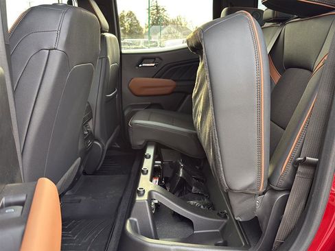 Used 2024 GMC Canyon AT4 w/ Canyon Safety Plus Package image 32