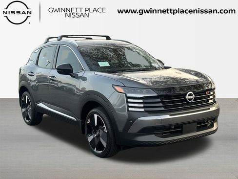 New 2026 Nissan Kicks SR image 3