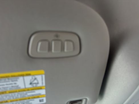 Used 2021 Ford Expedition Max XLT image 17