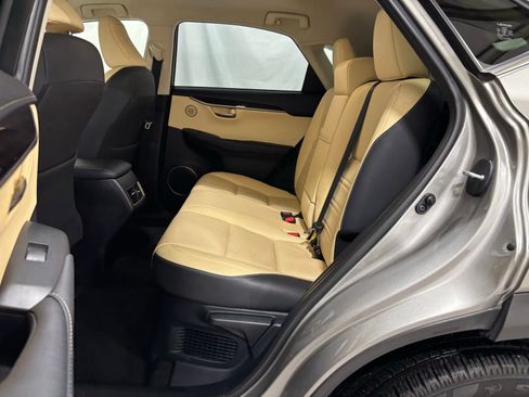 Used 2015 Lexus NX 300h FWD image 13