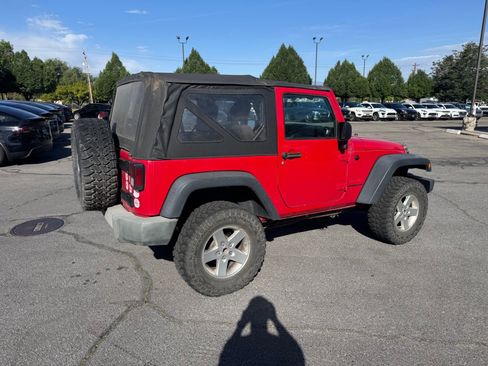 Used 2014 Jeep Wrangler Sport AWD/4WD image 5