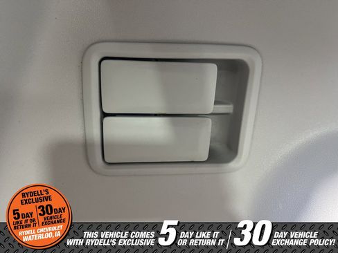 Certified 2018 GMC Acadia SLE w/ LPO, Black Accent Package image 22