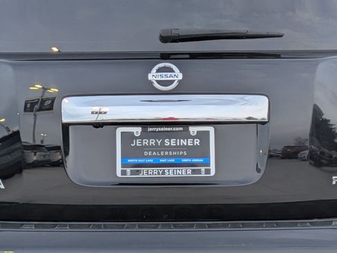 Used 2017 Nissan Armada Platinum w/ Captain Seat Package image 13