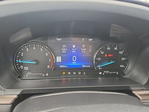 Used 2023 Ford Explorer Limited w/ Limited Technology Package AWD/4WD image 8