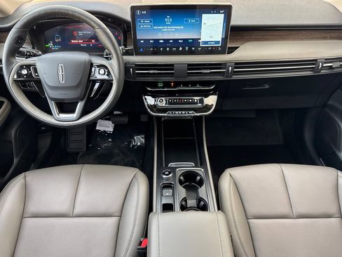 New 2026 Lincoln Corsair Grand Touring image 12