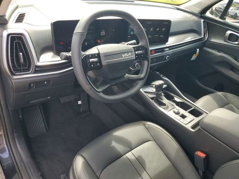 New 2026 Kia Sorento S image 6