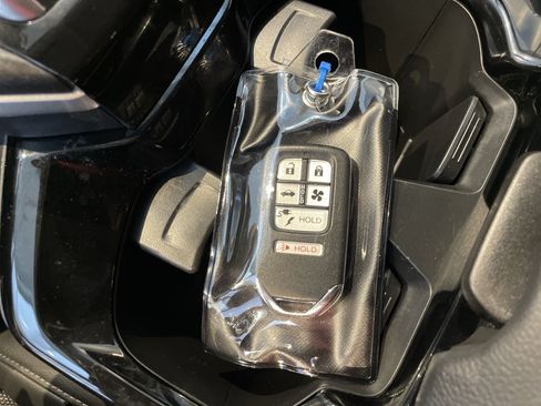 Used 2021 Honda Clarity Plug-In Hybrid image 39