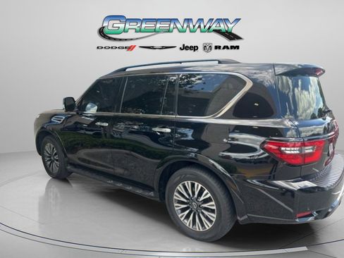Used 2023 Nissan Armada SL w/ Midnight Edition Package AWD/4WD image 4