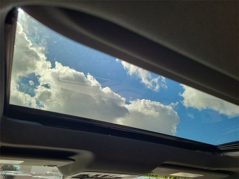 Certified 2025 Chevrolet Silverado 3500 High Country w/ High Country Premium Package image 14