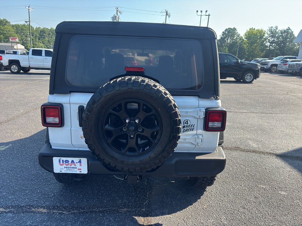 Used 2021 Jeep Wrangler Unlimited Sport AWD/4WD image 7