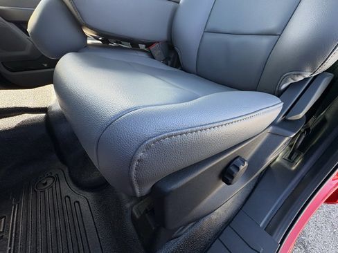 New 2026 Ford F250 XL w/ XL Chrome Package image 44