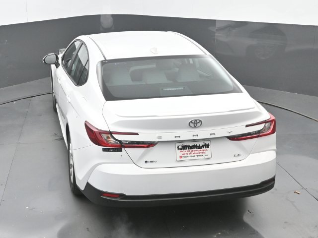 Used 2025 Toyota Camry LE w/ Convenience Package FWD image 15