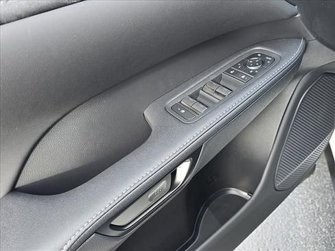 New 2026 Lexus RX 450h AWD image 17