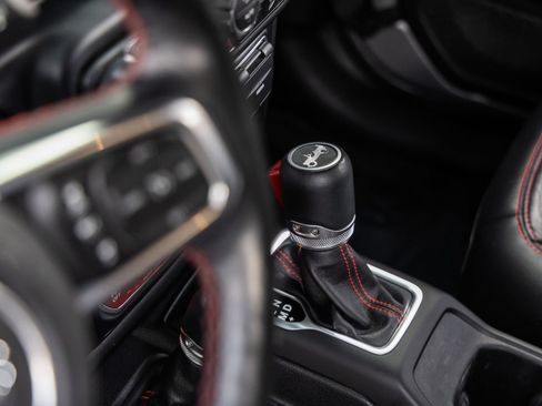 Used 2019 Jeep Wrangler Unlimited Rubicon AWD/4WD image 33