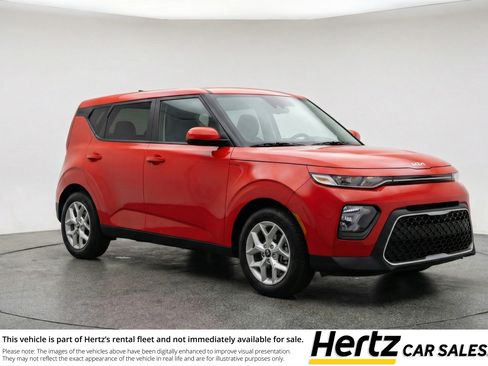 Used 2025 Kia Soul LX w/ LX Technology Package image 1