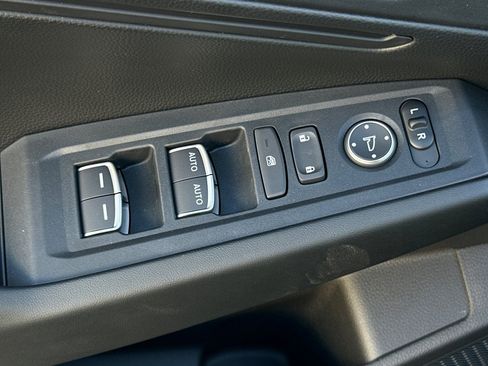 New 2026 Honda Accord LX image 11