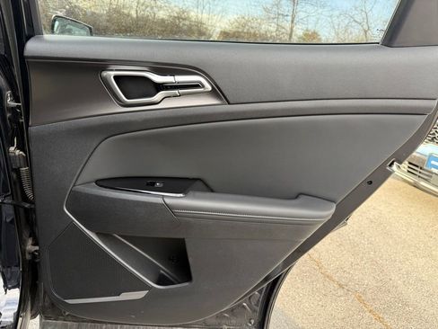 Certified 2023 Kia Sportage EX image 14