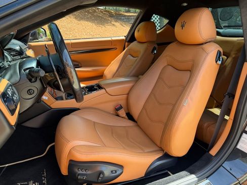 Used 2012 Maserati GranTurismo MC RWD image 16