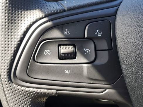 Used 2025 Buick Envista Preferred w/ Convenience II Package FWD image 15