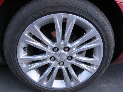 Used 2019 Cadillac XTS Luxury image 16