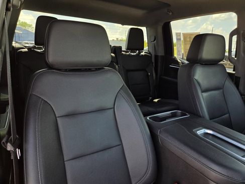 Used 2022 Chevrolet Silverado 1500 LTZ AWD/4WD image 37