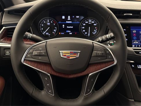 New 2026 Cadillac XT5 Premium Luxury FWD image 19