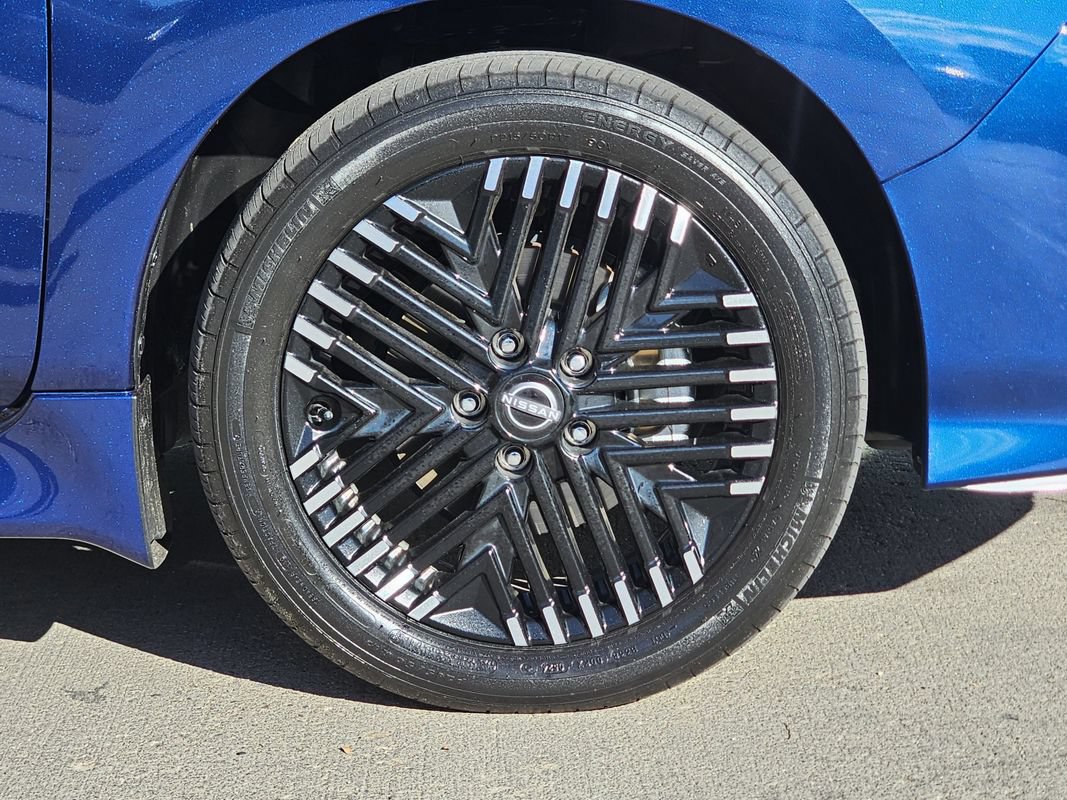 Used 2025 Nissan Leaf SV Plus FWD image 30