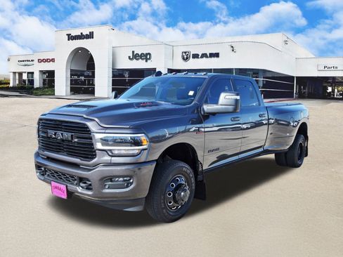 Used 2024 RAM 3500 Laramie w/ Night Edition image 3