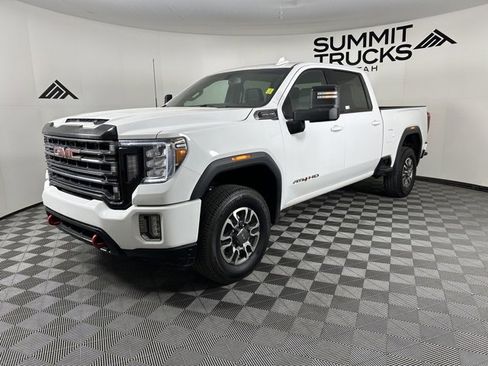 Used 2022 GMC Sierra 3500 AT4 image 2