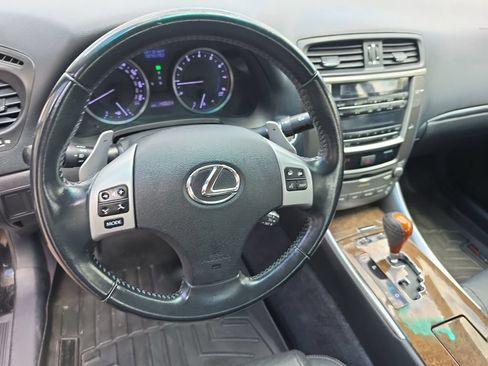 Used 2013 Lexus IS 250 w/ Premium Pkg Value Edition RWD image 12