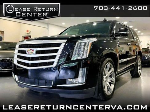 Used 2016 Cadillac Escalade Premium AWD/4WD image 1