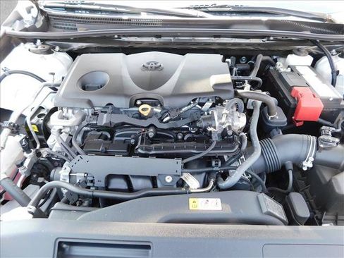 Used 2023 Toyota Camry SE FWD image 29